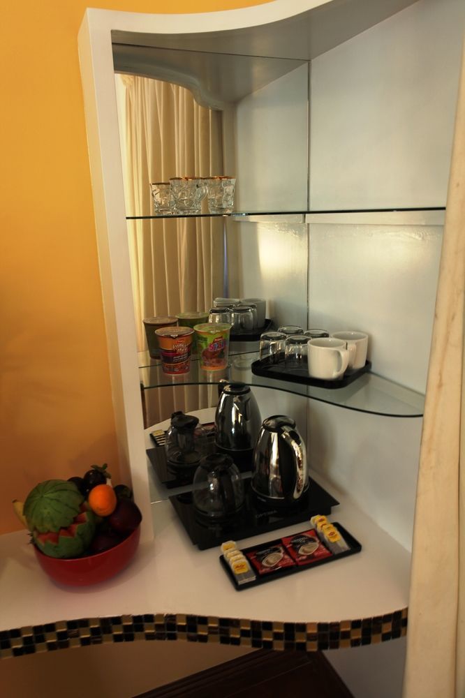 Ayaana Boutique Hotel Канди Экстерьер фото