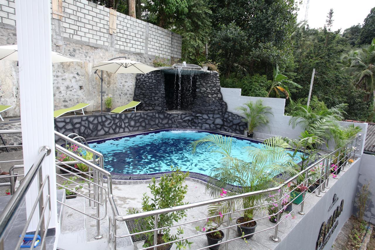 Ayaana Boutique Hotel Канди Экстерьер фото